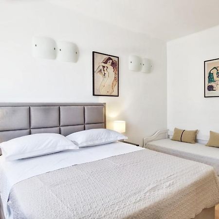 City Center Apartment Soldic สปลิท ภายนอก รูปภาพ